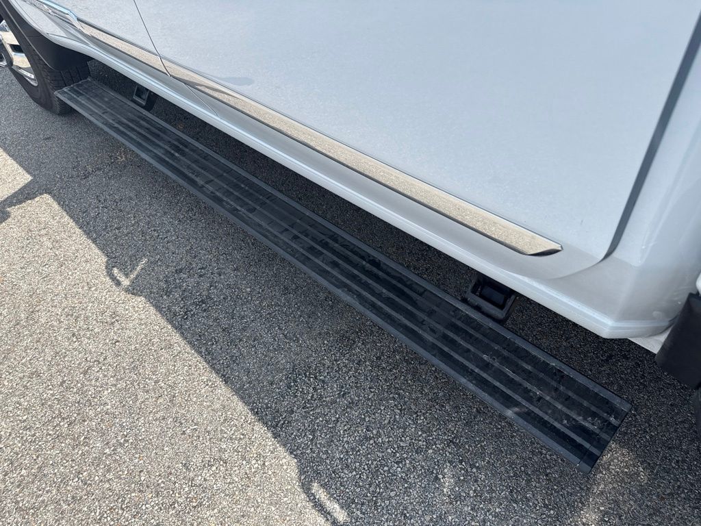2026 Chevrolet Silverado 3500HD High Country - 9