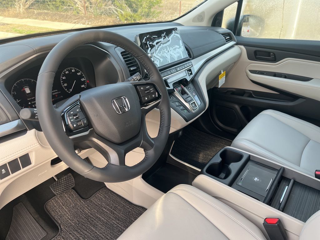 2025 Honda Odyssey EX-L 7