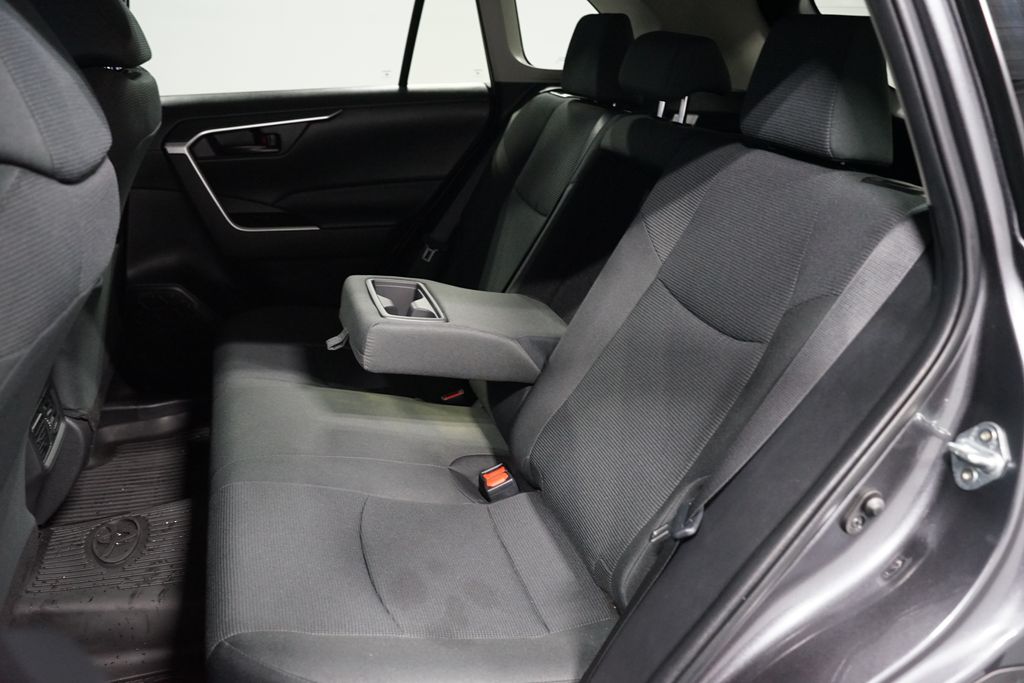 Thumbnail: 2024 Toyota RAV4 - 27