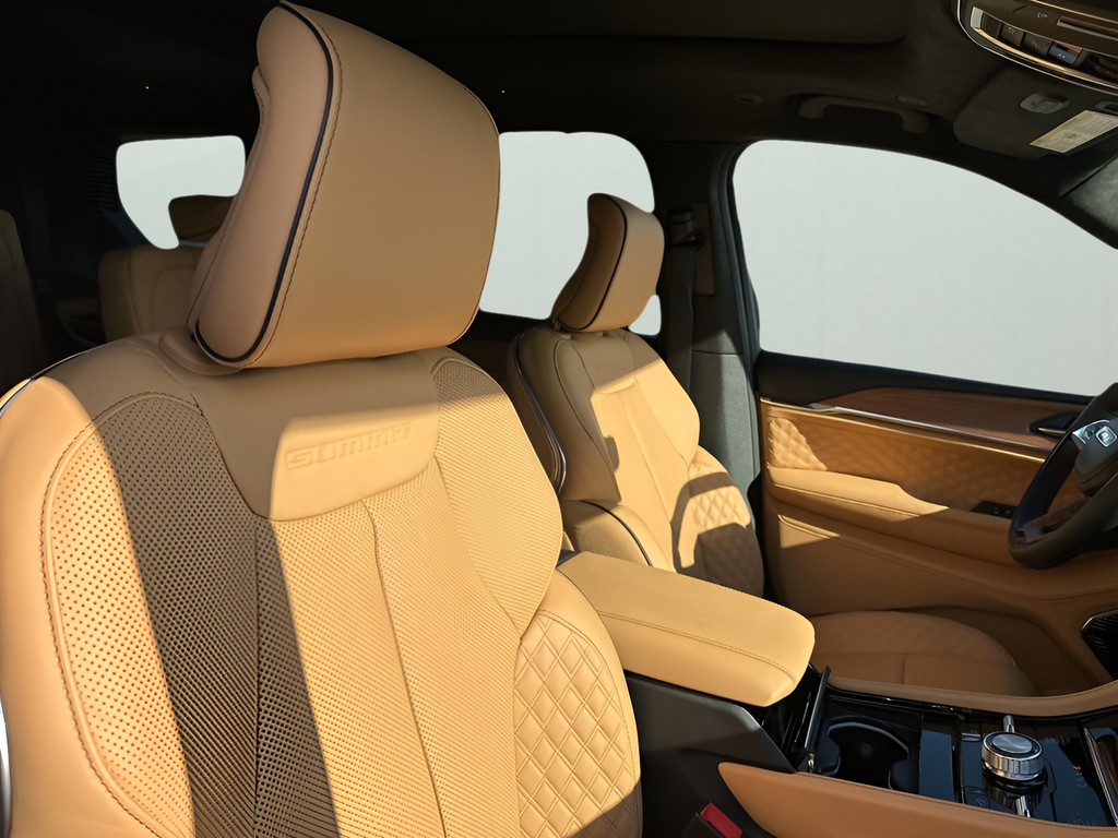 New Car 2025 Jeep Grand Cherokee L  Summit For Sale Under $70,000 In Austin, Texas