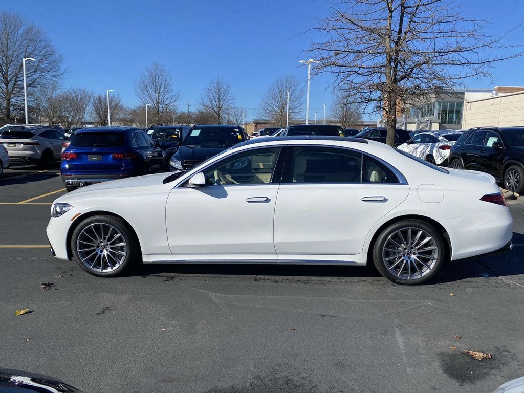 2025 Mercedes-Benz S-Class S 580 8