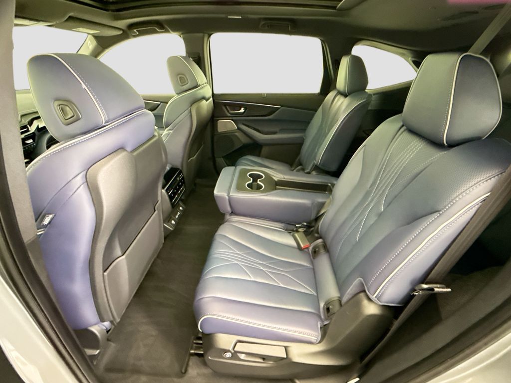 Thumbnail: 2024 Acura MDX - 20