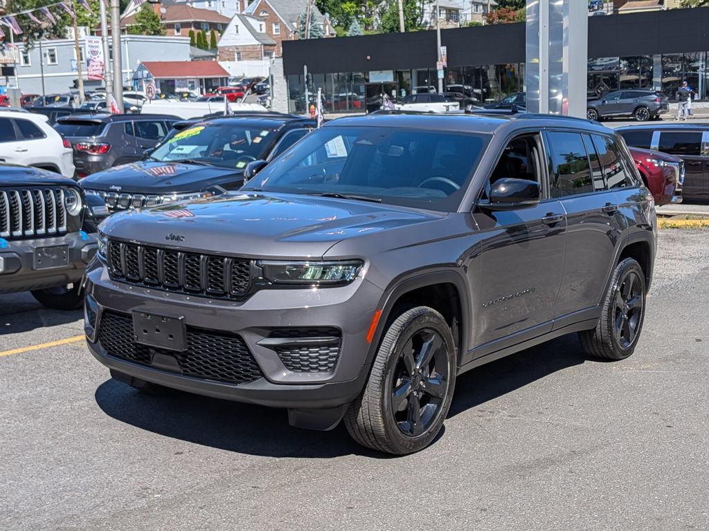 2023 Jeep Grand Cherokee Altitude X