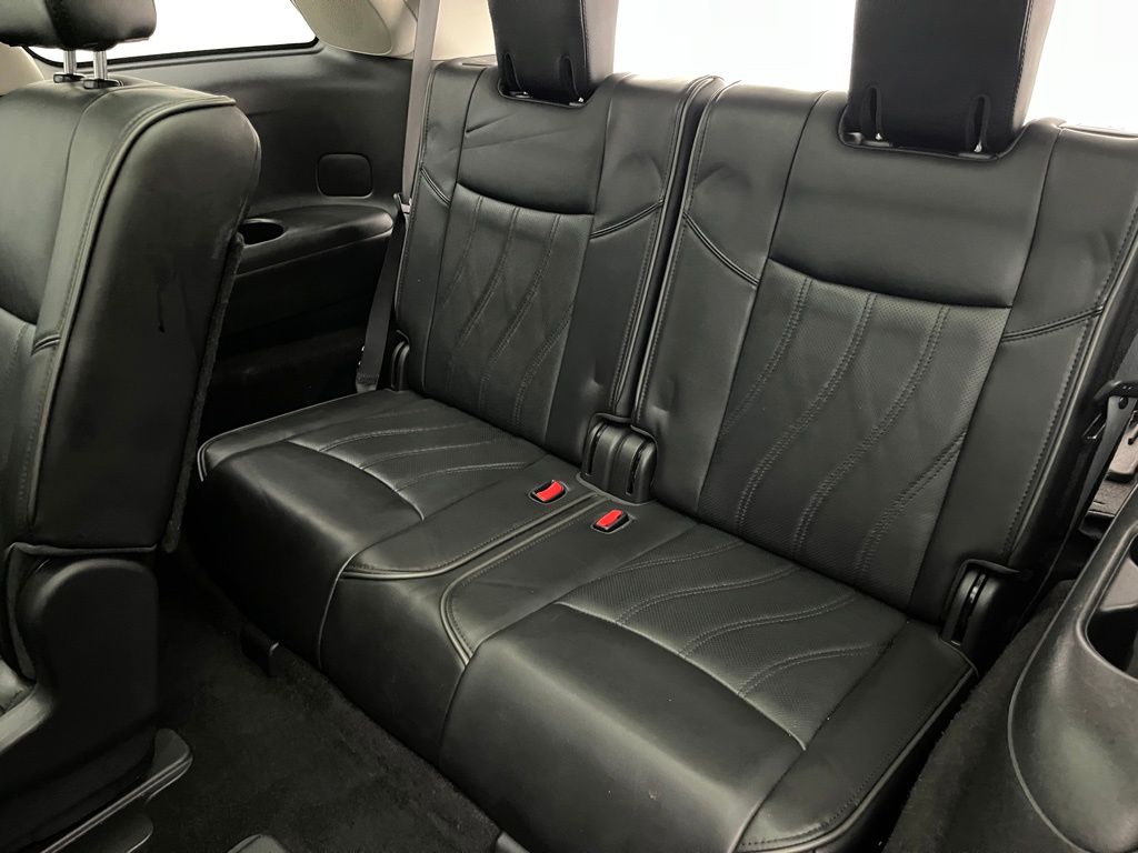 Thumbnail: 2013 INFINITI JX35 - 26