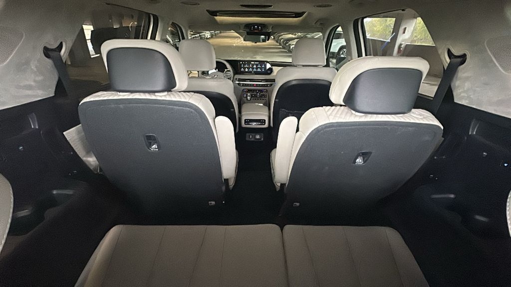 2023 Hyundai Palisade Calligraphy White at Baytown Hyundai