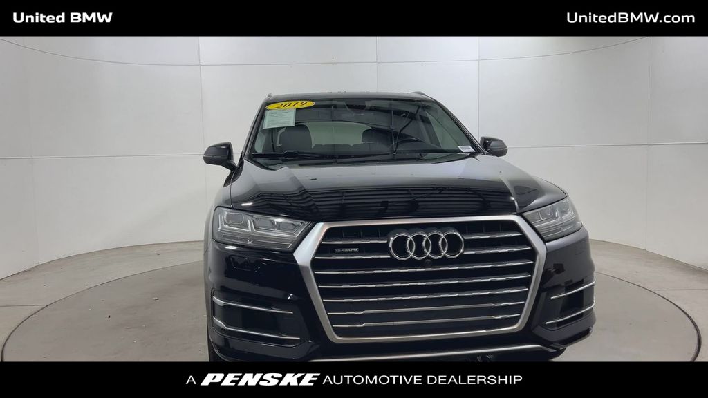 Thumbnail: 2019 Audi Q7 - 3
