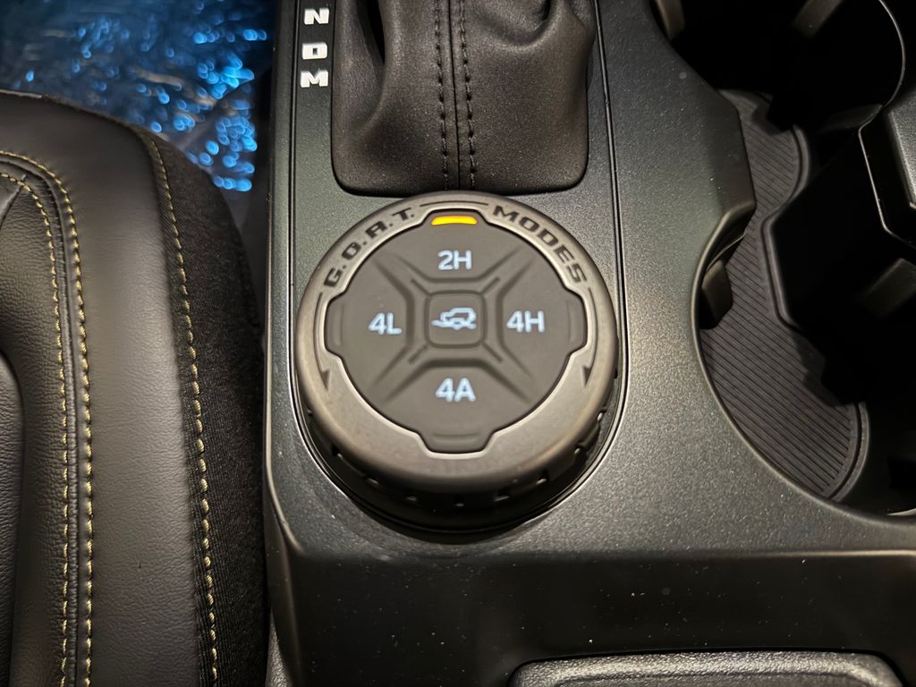 2026 Marsh Gray Ford Bronco Badlands 4X4 SUV