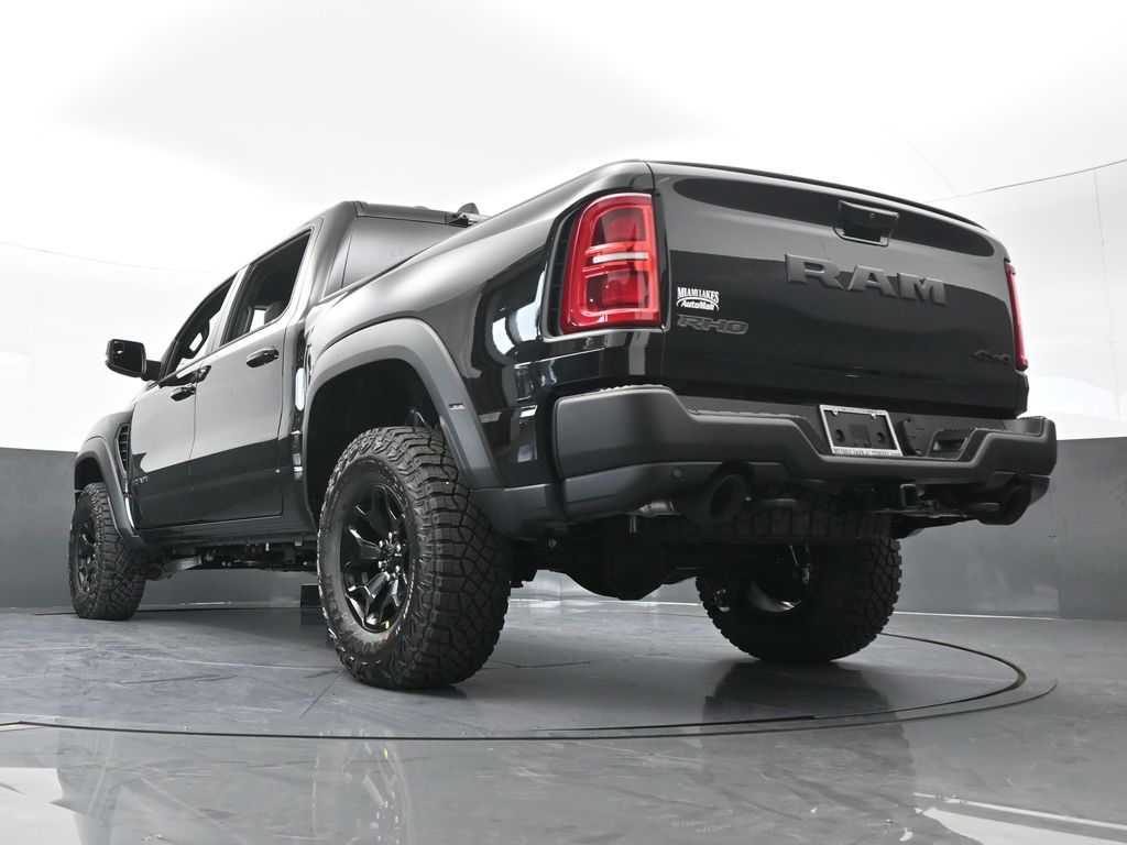 New 2026 Diamond Black Crystal Pearlcoat Ram RHO image 63
