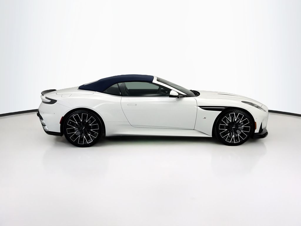 Thumbnail: 2026 Aston Martin DB12 - 12