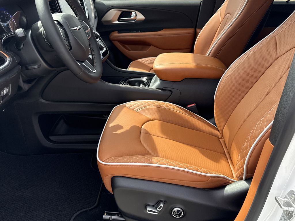 2026 Chrysler Pacifica Pinnacle White at Big Star Chrysler Jeep Dodge Ram 