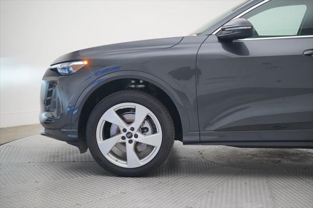 Thumbnail: 2025 Audi Q5 - 2