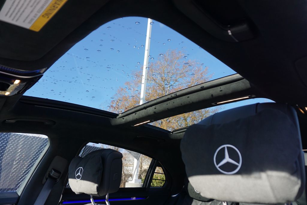 Thumbnail: 2026 Mercedes-Benz S-Class - 12