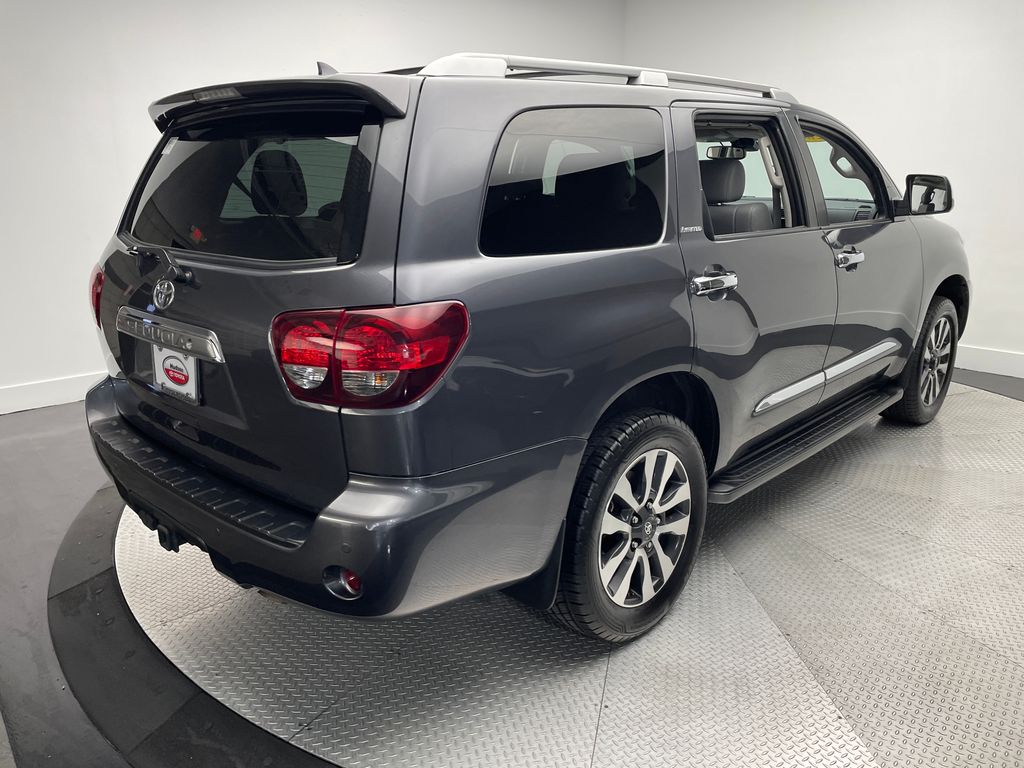 Thumbnail: 2018 Toyota Sequoia - 5