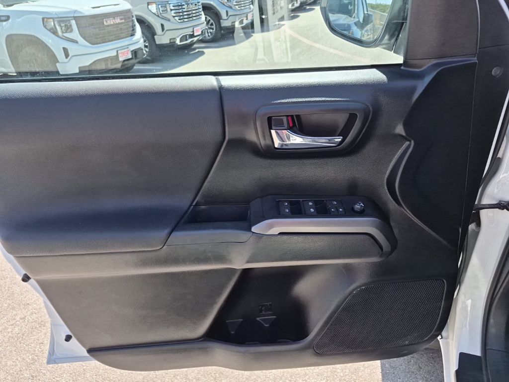 Used Car 2021 Toyota Tacoma  Trd Off-road For Sale Under $35,000 In Austin, Texas