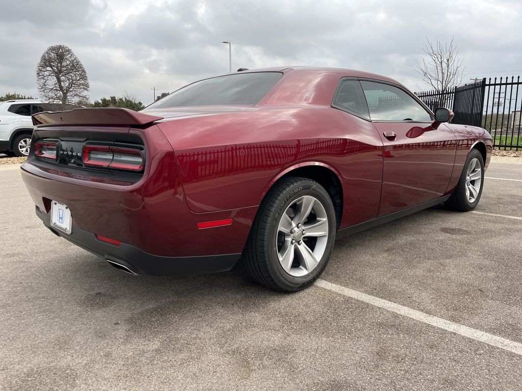 Thumbnail: 2019 Dodge Challenger - 4