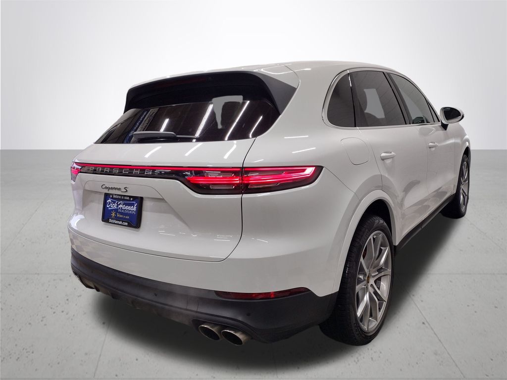 2019 Porsche Cayenne S