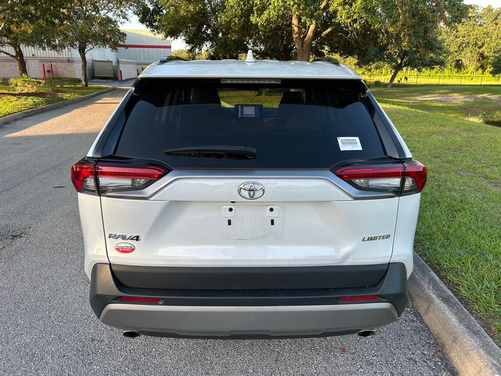 2024 Toyota RAV4 Limited 4