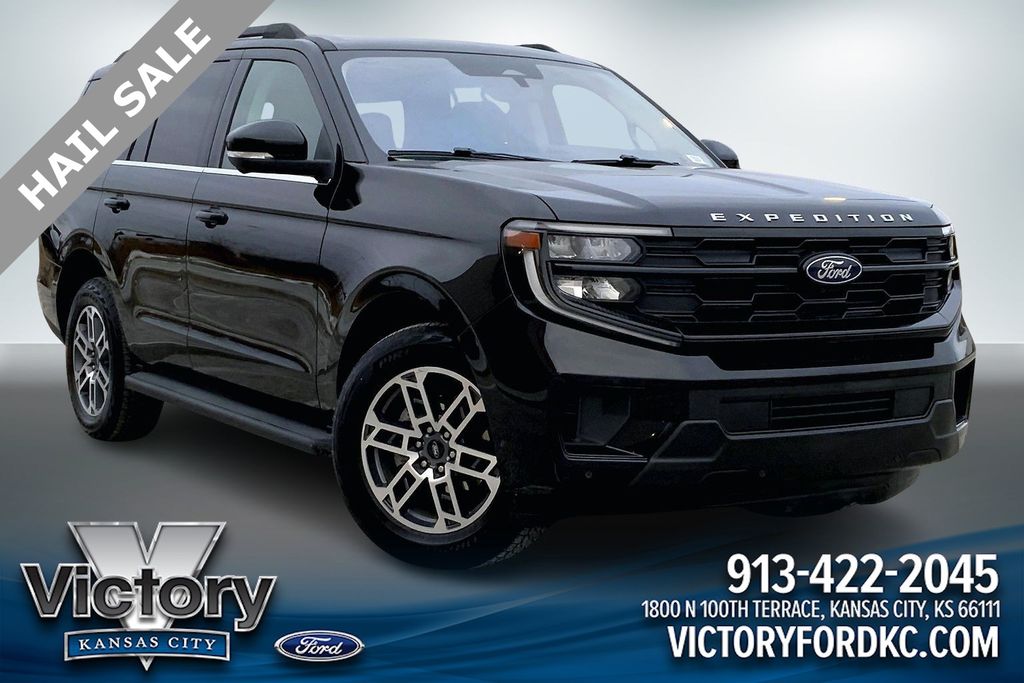 2025 Ford Expedition Active 4WD
