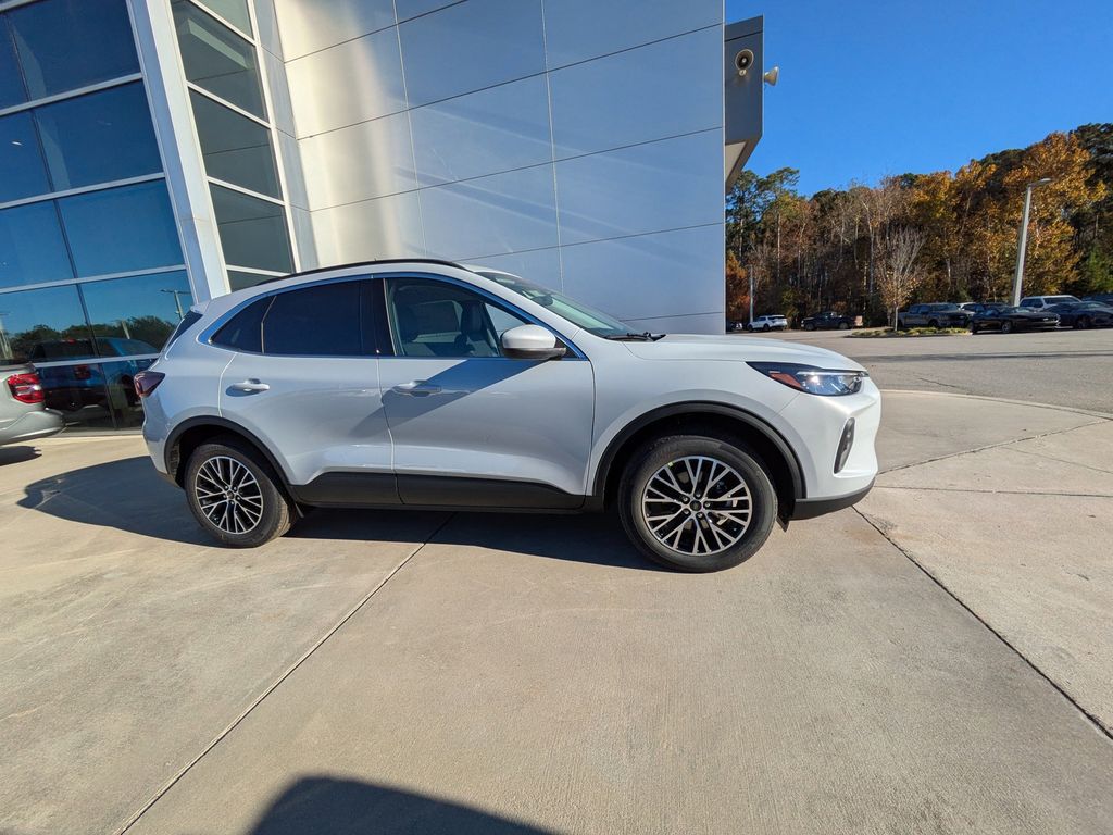 2026 Ford Escape PHEV