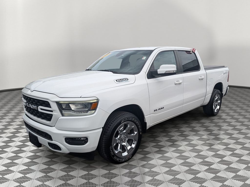 2022 RAM 1500 Blanco (Bright White Clearcoat) Camioneta Todo terreno 8 velocidades Automática