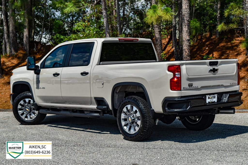 2026 Chevrolet Silverado 2500 HD Custom - Photo 10