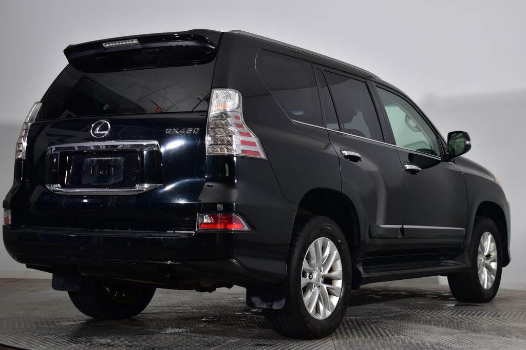 Thumbnail: 2015 Lexus GX - 5