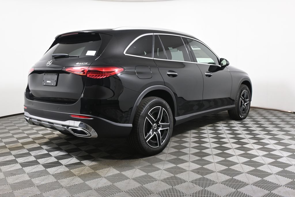 Thumbnail: 2026 Mercedes-Benz GLC - 7