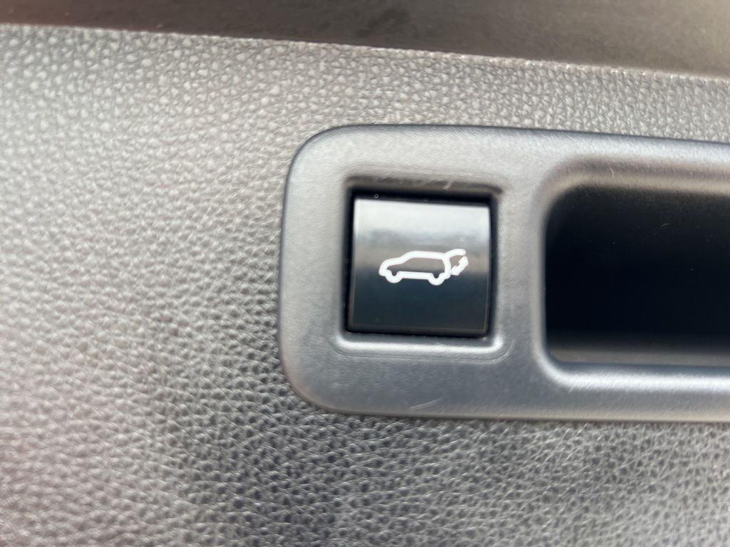 2021 Toyota Highlander XLE photo