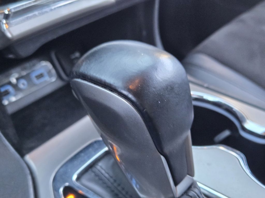 used 2021 Jeep Grand Cherokee car, priced at $18,481