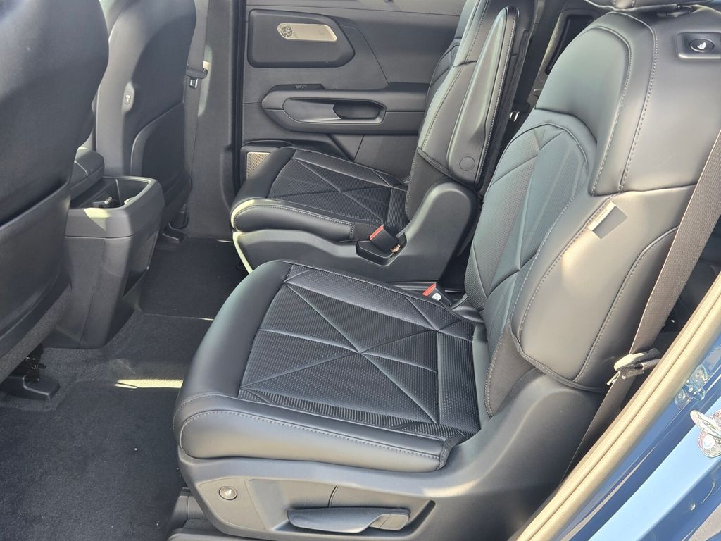 2027 Kia Telluride - $53,285