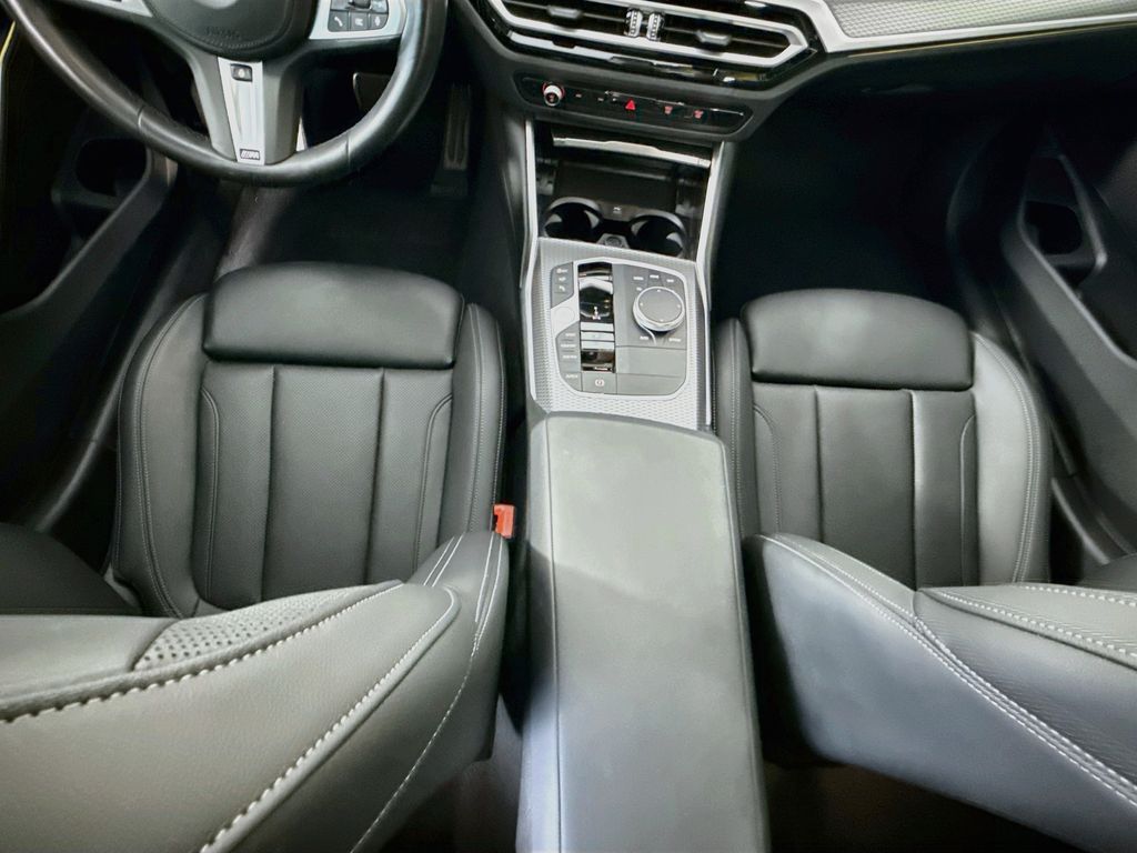 Thumbnail: 2023 BMW 3 Series - 16