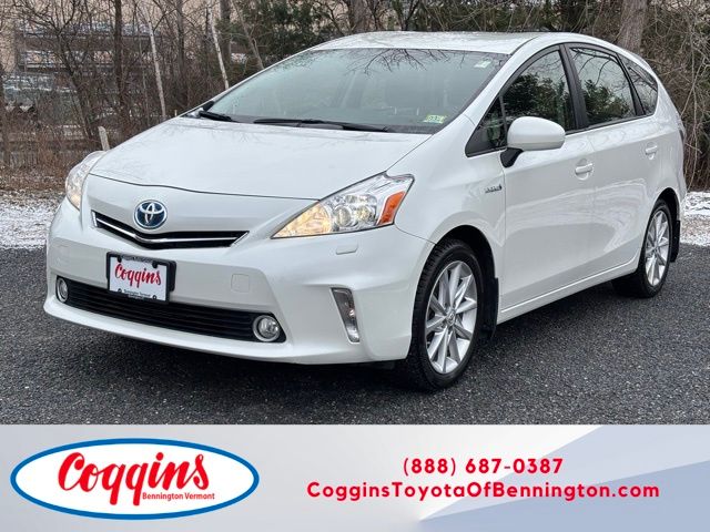 2014 Toyota Prius v Five