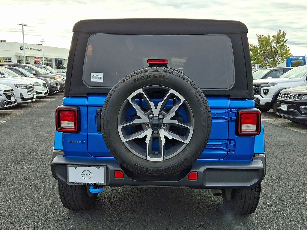 Thumbnail: 2024 Jeep Wrangler - 5