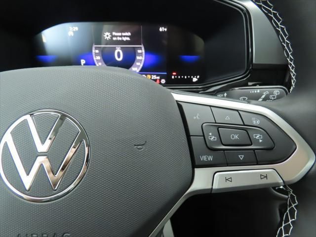 Thumbnail: 2026 Volkswagen Taos - 12