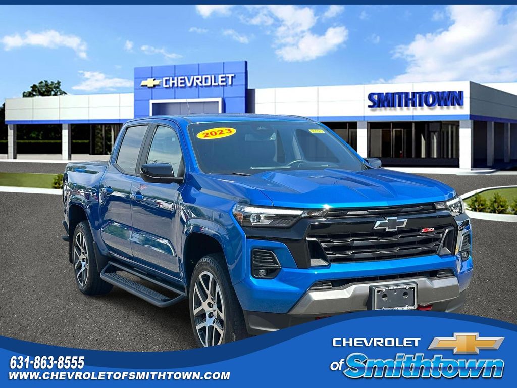 Glacier Blue Metallic 2023 Chevrolet Colorado Z71 Crew Cab 4WD Pickup Truck Four-Wheel Drive 8-Speed Automatic