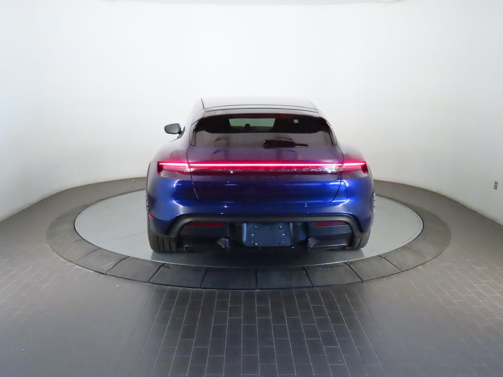 Thumbnail: 2023 Porsche Taycan - 6