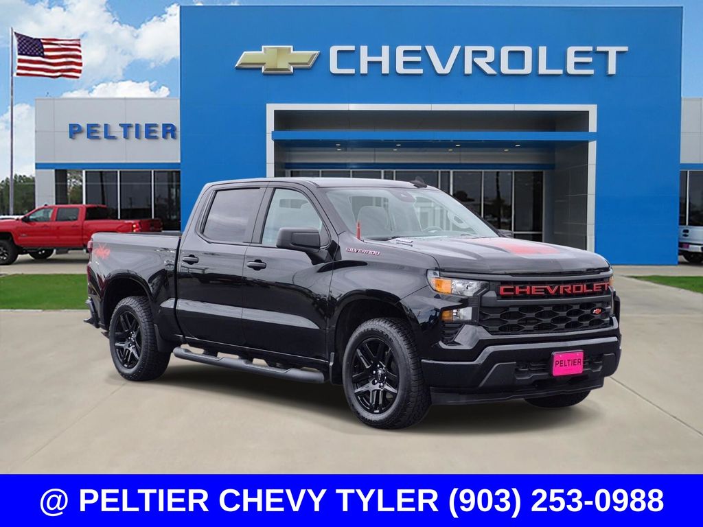 Black 2025 Chevrolet Silverado 1500 Pickup Truck Four-Wheel Drive 8-Speed Automatic