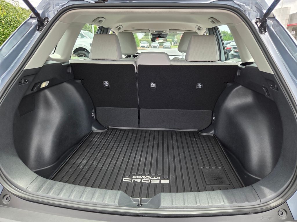 Used 2025 Toyota Corolla Cross SUV