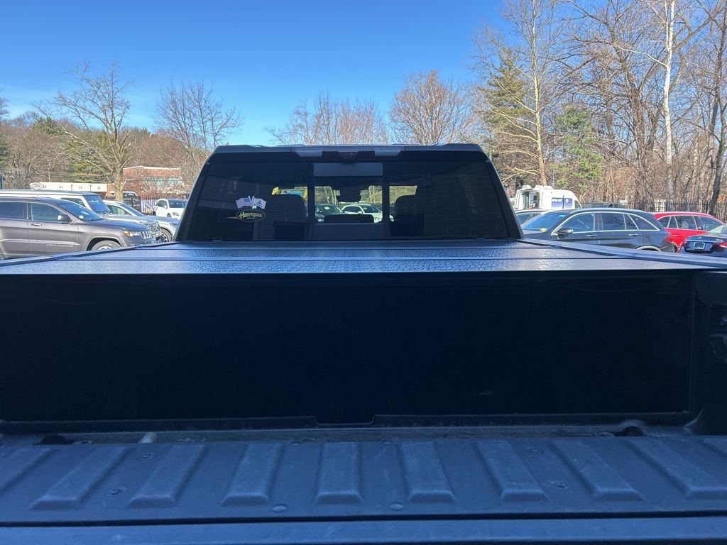 Thumbnail: 2023 GMC Sierra 1500 - 24