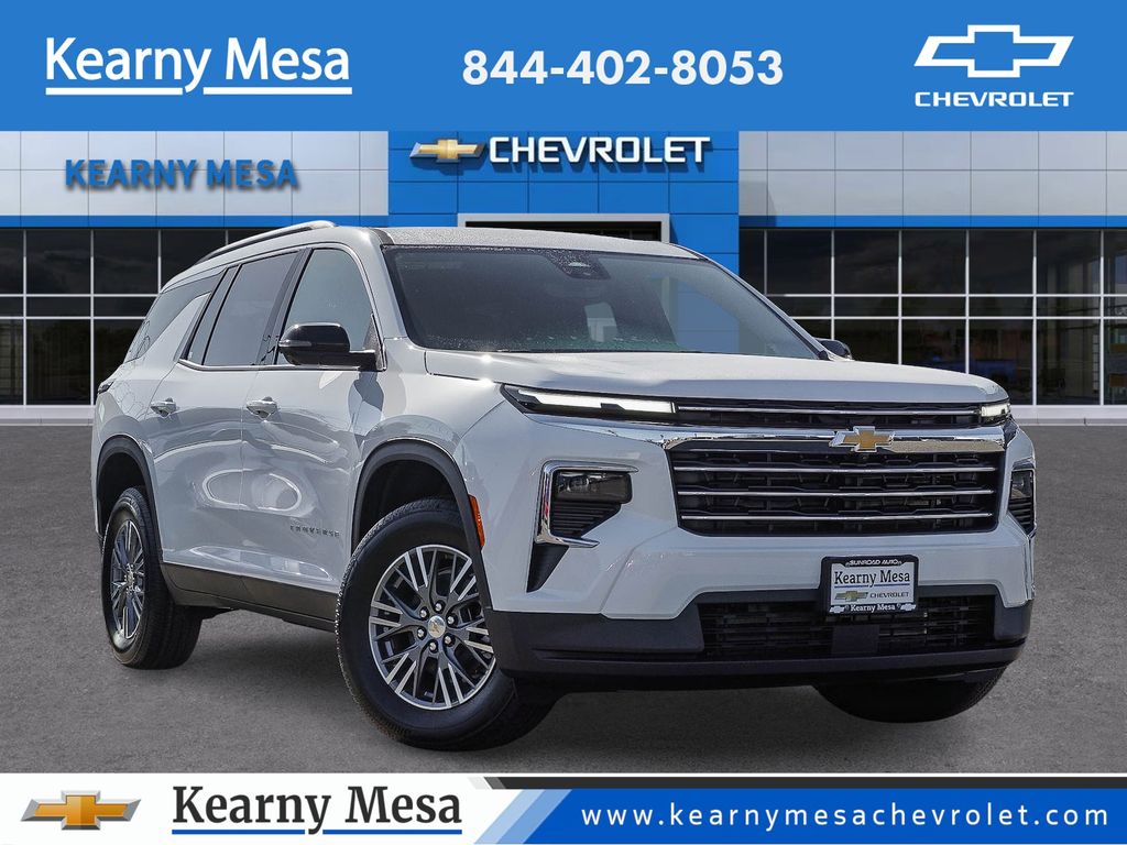 Summit White 2026 Chevrolet Traverse SUV / Crossover Front-Wheel Drive 8-Speed Automatic