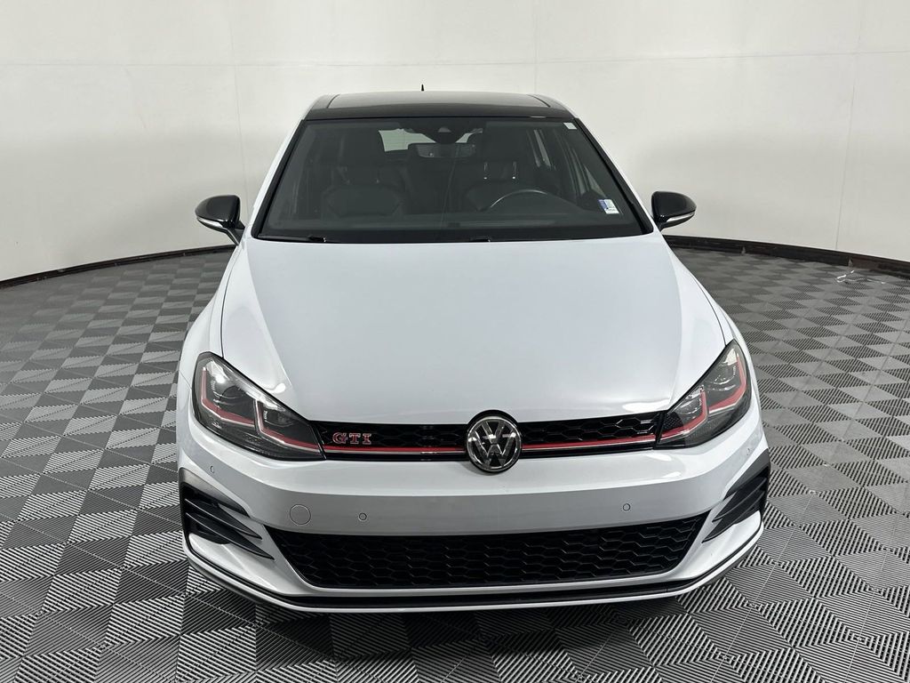 2021 Volkswagen Golf GTI Autobahn 2