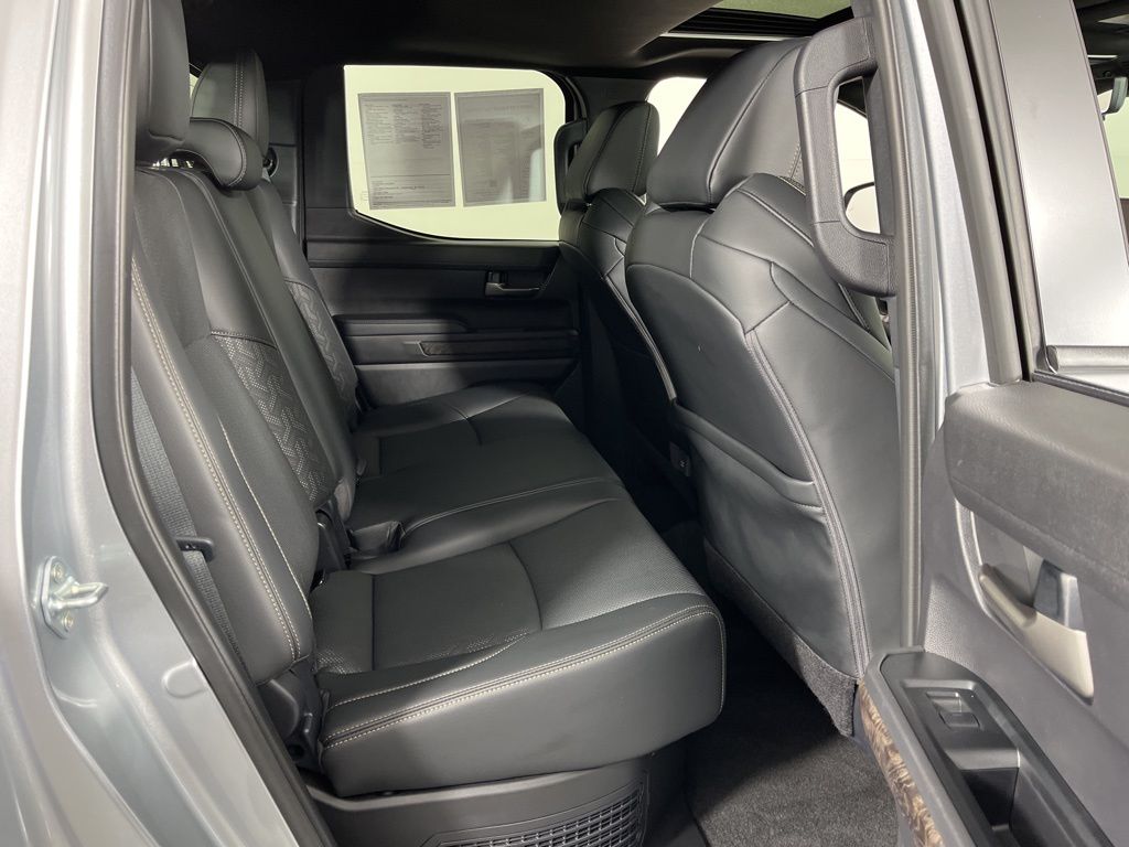 Thumbnail: 2024 Toyota Tacoma - 10