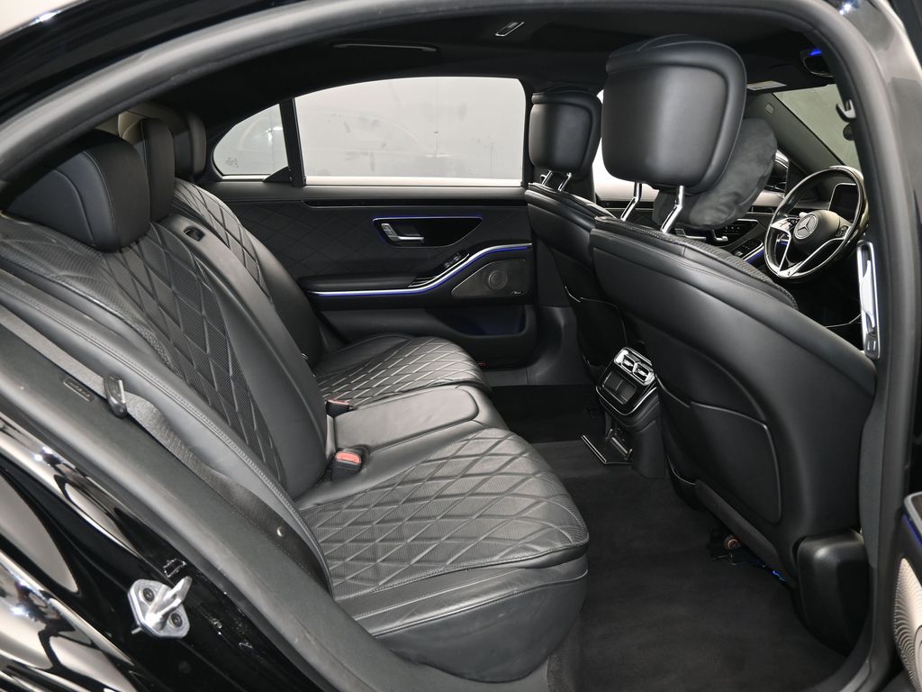 Used 2021 Obsidian Black/designo Diamon White Mercedes-Benz S 580 image 48