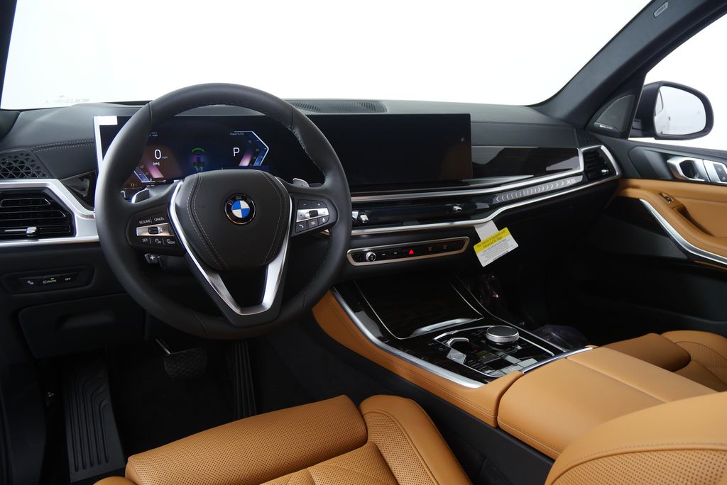 Thumbnail: 2026 BMW X5 - 17