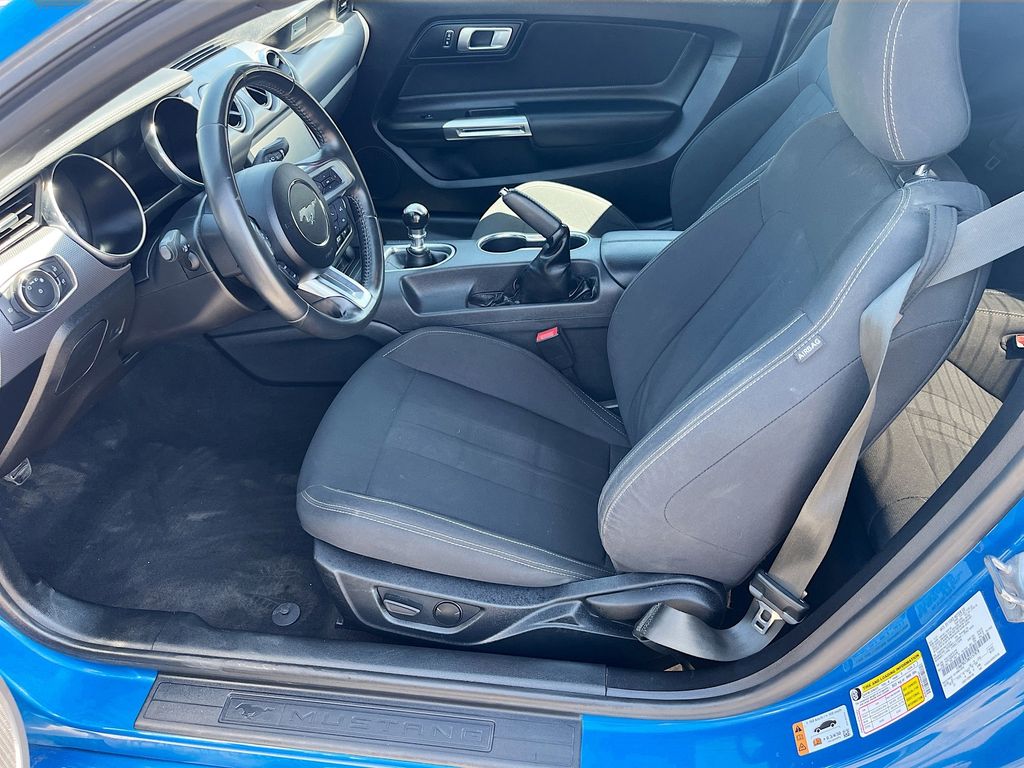 Used 2021 Blue Ford GT image 19