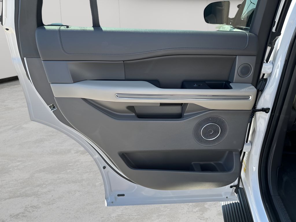 Used Car 2018 Ford Expedition  Xlt For Sale In Austin, Texas