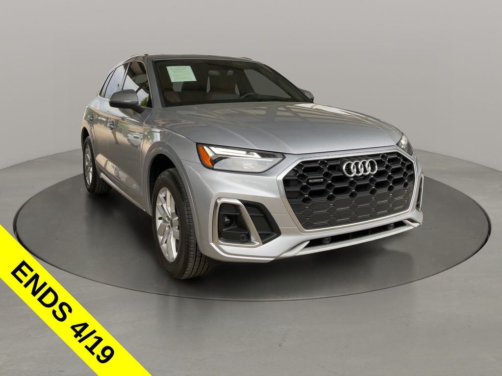 Florett Silver Metallic 2022 Audi Q5 quattro Premium S Line 45 TFSI SUV / Crossover All-Wheel Drive 7-Speed Automatic