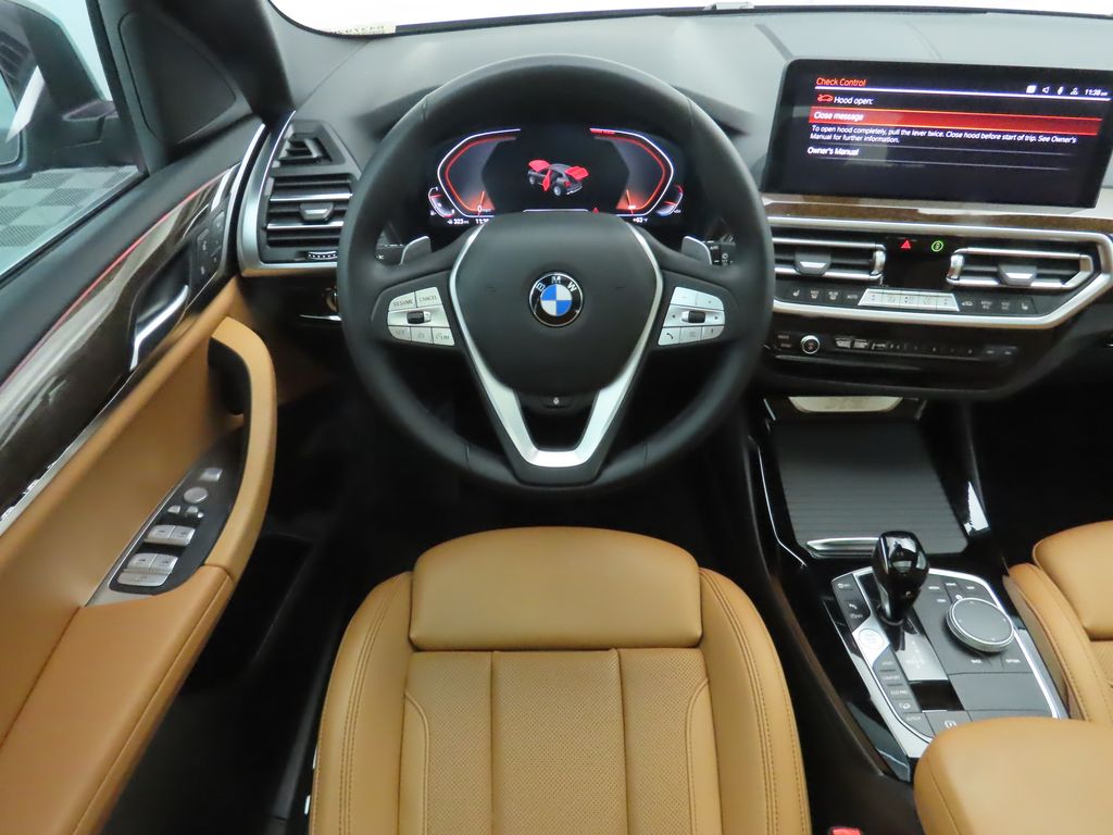 Thumbnail: 2023 BMW X3 - 10