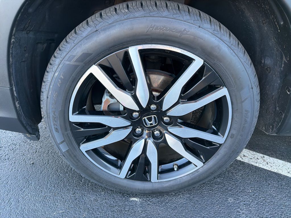 Thumbnail: 2022 Honda Pilot - 10