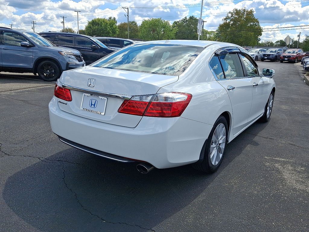 Thumbnail: 2015 Honda Accord - 6